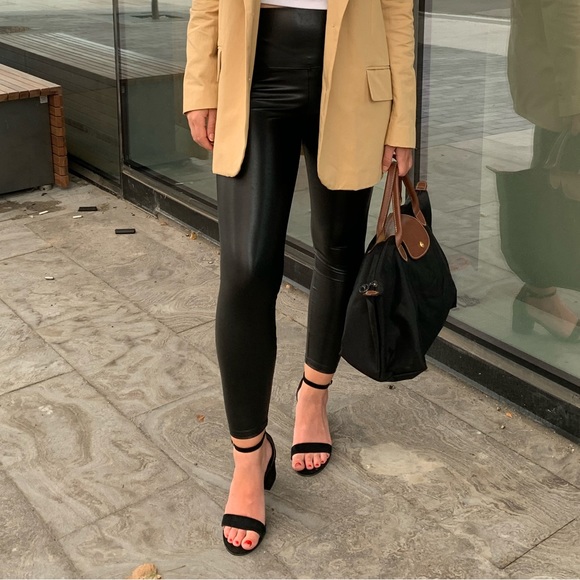 Wilfred Free Vegan Leather Leggings - Picture 2 of 5